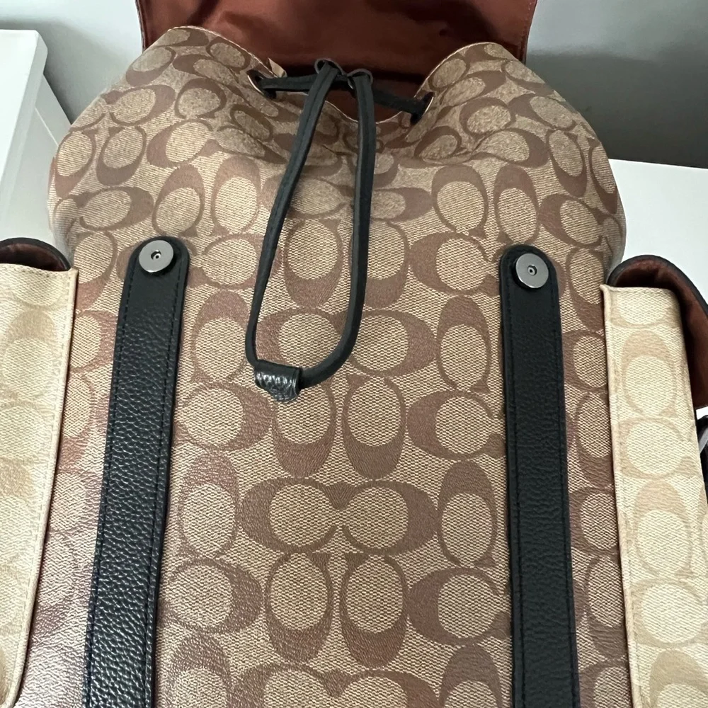 Coach Backpack In Blocked Signature Canvas And Smooth Leather